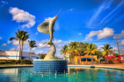 Sailfish-statue-at-downtown-Stuart-Martin-County